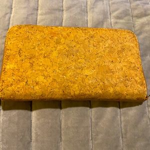 Cork wallet Jewell by thirty-one